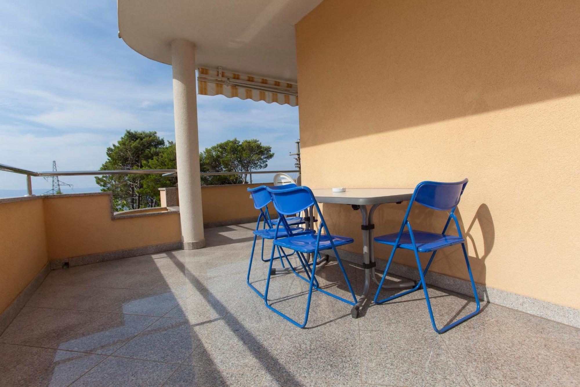 Apartments Damjanovic Makarska Room photo