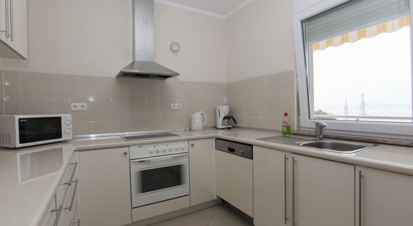Apartments Damjanovic Makarska Room photo