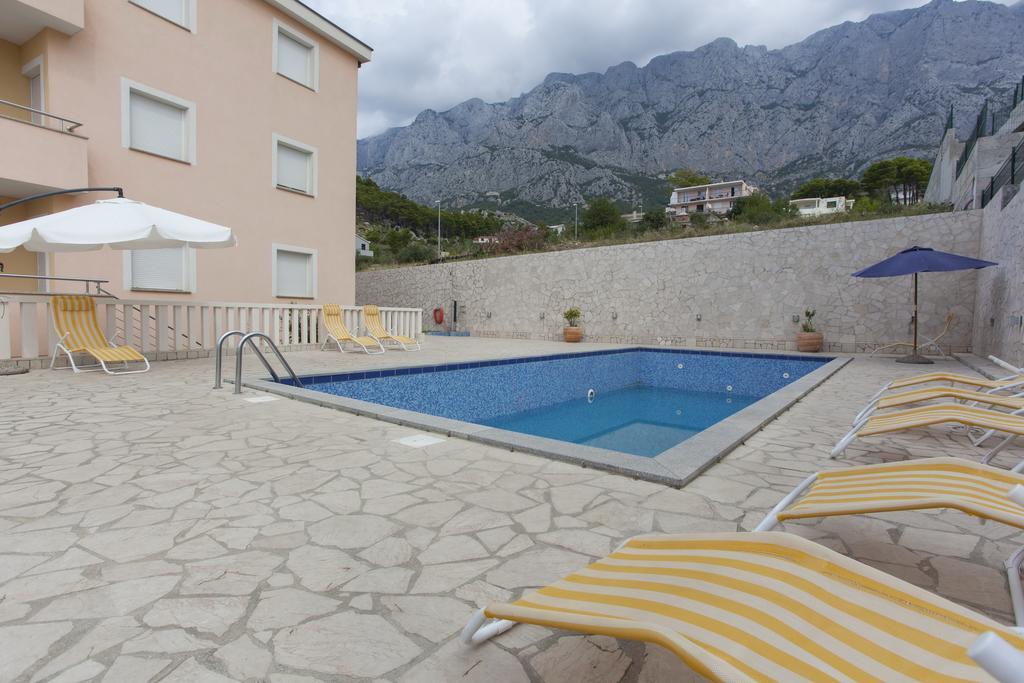 Apartments Damjanovic Makarska Exterior photo